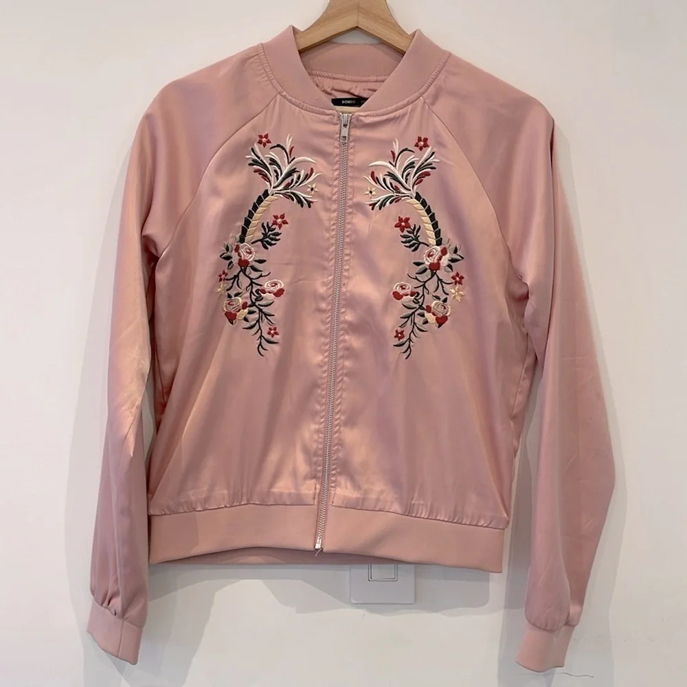 Romeo & Juliet Couture Embroidered Satin Bomber Dusty Pink jacket size S - Picture 4 of 8